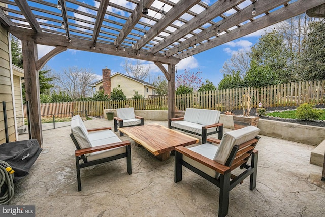 6750 Stonehurst Ct, Warrenton, VA 20187 - fenced backyard with an outdoor living space, a patio, and a pergola