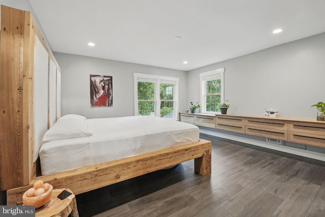 6750 Stonehurst Ct, Warrenton, VA 20187 - bedroom featuring dark wood-type flooring and recessed lighting