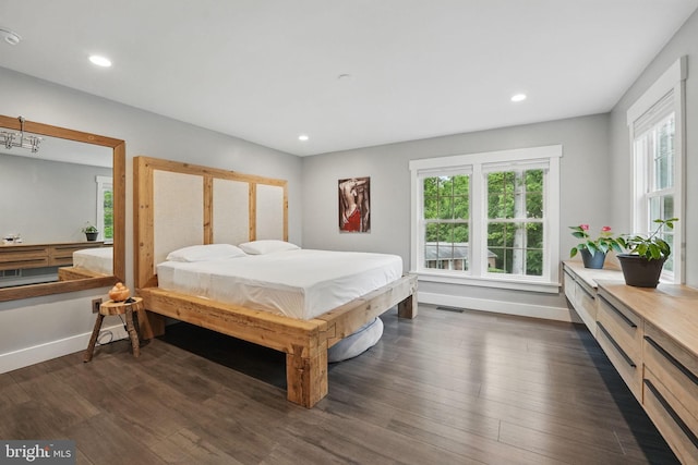 6750 Stonehurst Ct, Warrenton, VA 20187 - bedroom with recessed lighting, dark wood-style floors, and baseboards