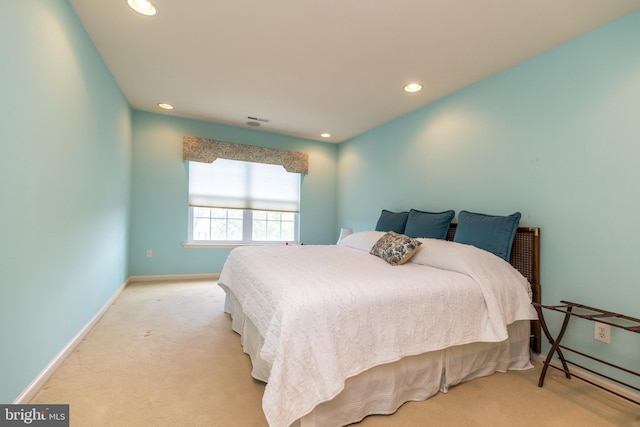 14 Komen Ct, Sellersville, PA 18960 - bedroom featuring carpet flooring, baseboards, visible vents, and recessed lighting