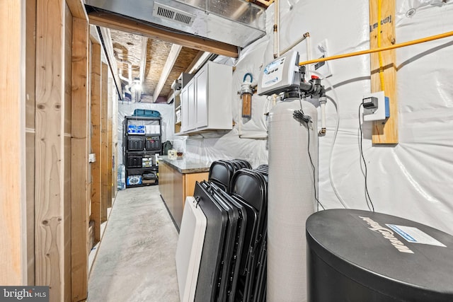 view of unfinished basement