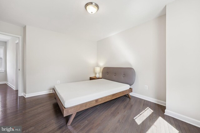 1905 S Glebe Rd, Arlington, VA 22204 - bedroom featuring baseboards and wood finished floors