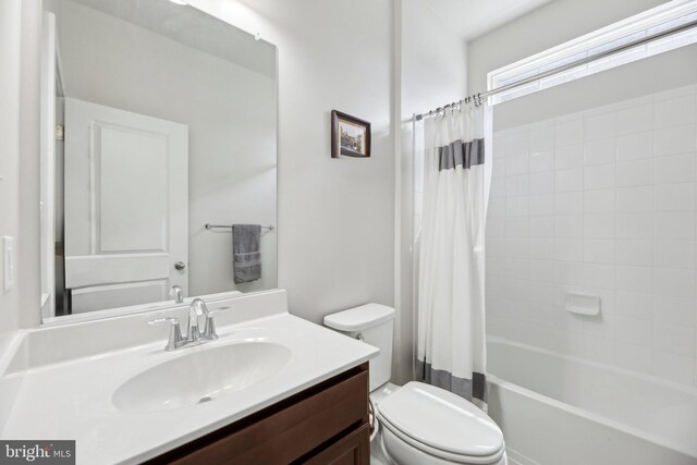 2101 Gails Ln, Mount Airy, MD 21771 - full bath with toilet, shower / bath combo with shower curtain, and vanity