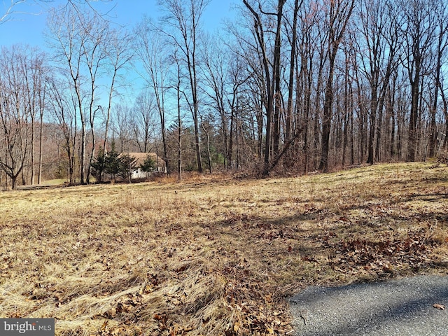 152 Icedale Rd, Honey Brook, PA 19344