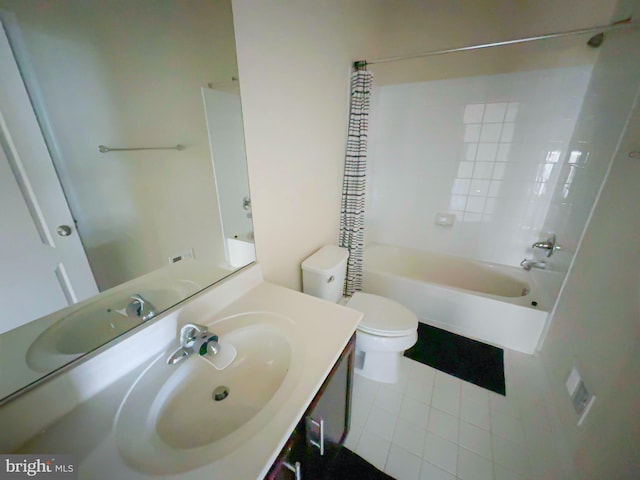 bathroom featuring shower / bathtub combination with curtain, toilet, tile patterned floors, and vanity