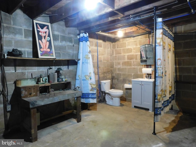 view of unfinished basement