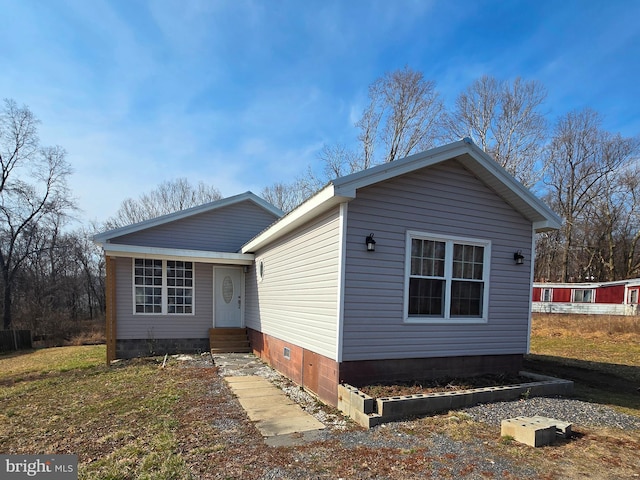14248 Cunningham Dr SW, Cumberland, MD 21502 - view of front facade with crawl space