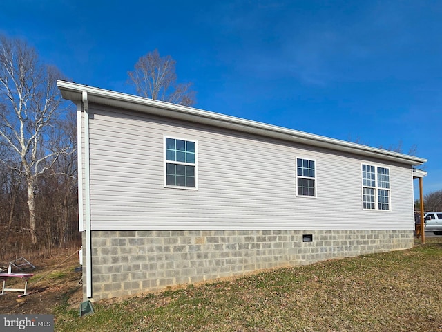 14248 Cunningham Dr SW, Cumberland, MD 21502 - view of home's exterior with crawl space