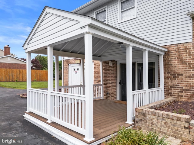 30 Stardust Dr, Newark, DE 19702 - view of wooden deck