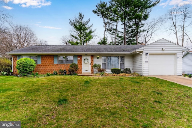 3 Round Hill Rd, Camp Hill, PA 17011 - single story home with an attached garage, driveway, a front yard, and brick siding