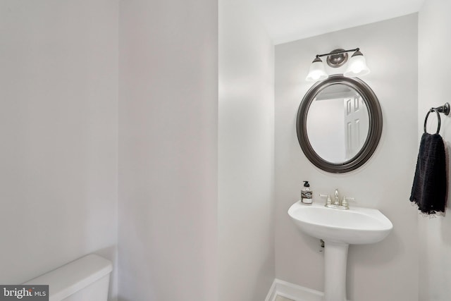 8519 Century Oak Ct, Fairfax Station, VA 22039 - bathroom with toilet