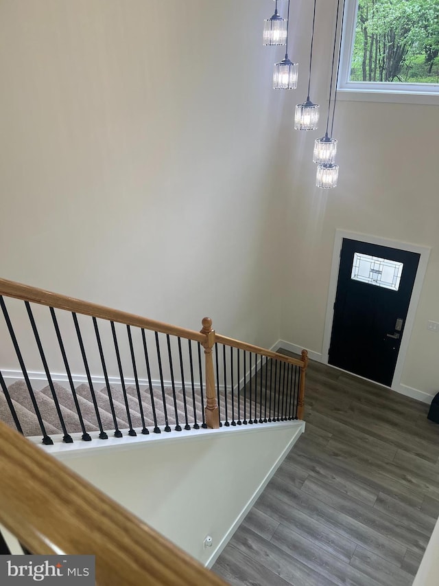 21 Piute Trl, Albrightsville, PA 18210 - foyer entrance with wood finished floors, a chandelier, and baseboards