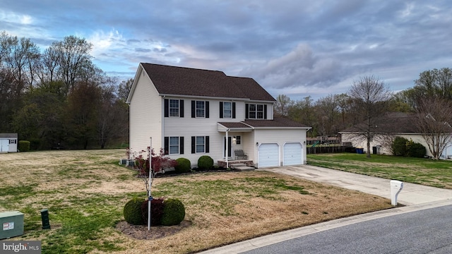 174 W Chestnut Ridge Dr, Magnolia, DE 19962 - view of front facade with driveway and a front yard