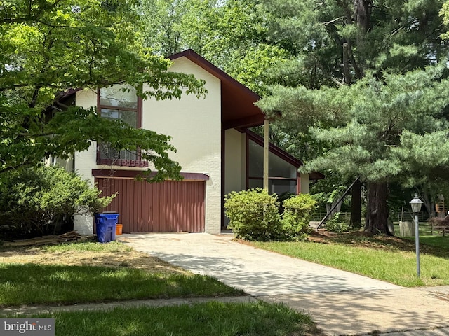 5338 Lightning View Rd, Columbia, MD 21045 - view of side of property with concrete driveway