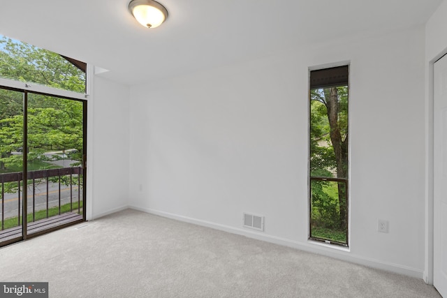 5338 Lightning View Rd, Columbia, MD 21045 - carpeted empty room featuring baseboards