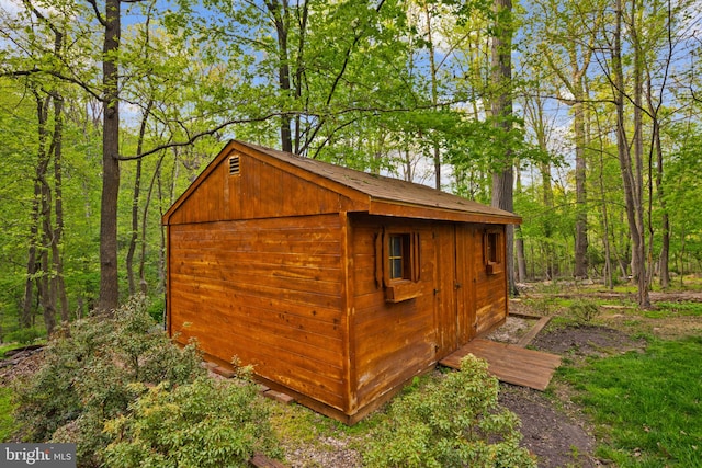 view of outbuilding featuring an outdoor structure