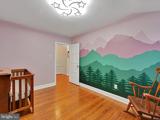 341 Creston Rd, York, PA 17403 - bedroom featuring baseboards and hardwood / wood-style flooring