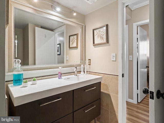 5505 Seminary Rd Unit 605N, Falls Church, VA 22041 - bathroom featuring wood finished floors and vanity