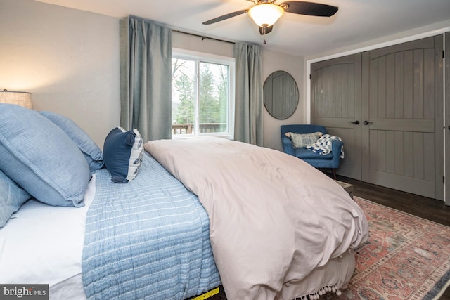 16 Jrs Dr, Mc Henry, MD 21541 - bedroom with a ceiling fan, wood finished floors, and a closet