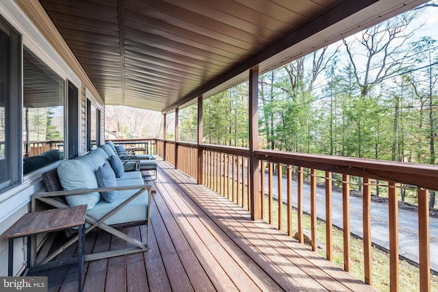 16 Jrs Dr, Mc Henry, MD 21541 - wooden deck with an outdoor living space
