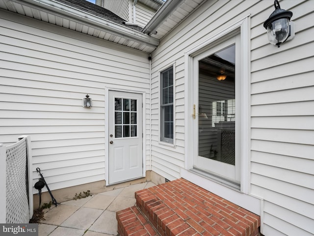 view of property entrance
