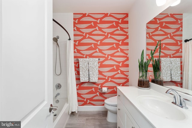 187 Verbena Dr, Stafford, VA 22554 - full bath featuring vanity, toilet, shower / tub combo, and wallpapered walls