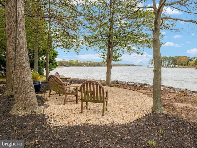 view of yard with a water view