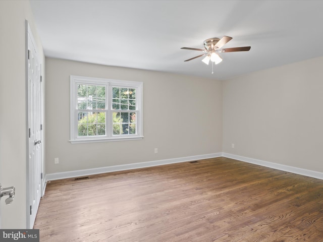 18820 Kerill Rd, Triangle, VA 22172 - spare room featuring ceiling fan and wood finished floors