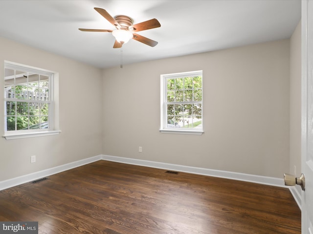 18820 Kerill Rd, Triangle, VA 22172 - unfurnished room with a ceiling fan and dark wood-style floors