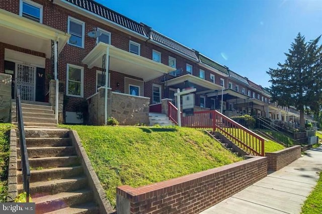 surrounding community with a yard