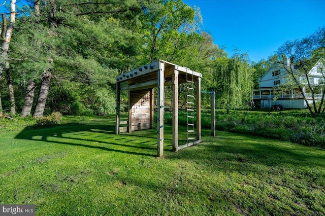 972 Smithbridge Rd, Glen Mills, PA 19342 - exterior space with a yard