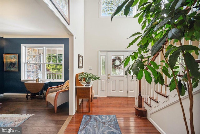 972 Smithbridge Rd, Glen Mills, PA 19342 - entrance foyer with wood finished floors and stairway