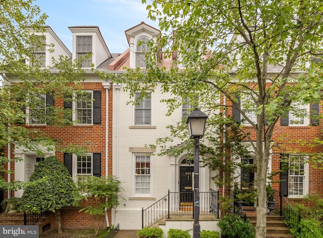 808 Cameron St, Alexandria, VA 22314 - view of property with brick siding
