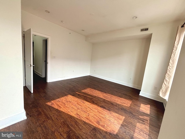 1219 N 5th St Unit 2, Philadelphia, PA 19122 - unfurnished room featuring wood finished floors and baseboards