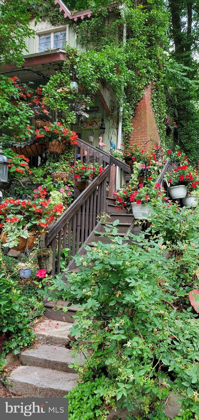 110 Princeton Ave, Mount Gretna, PA 17064 - view of yard with stairway