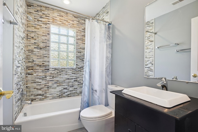 7812 Takoma Ave, Takoma Park, MD 20912 - bathroom featuring vanity, shower / tub combo, toilet, and recessed lighting