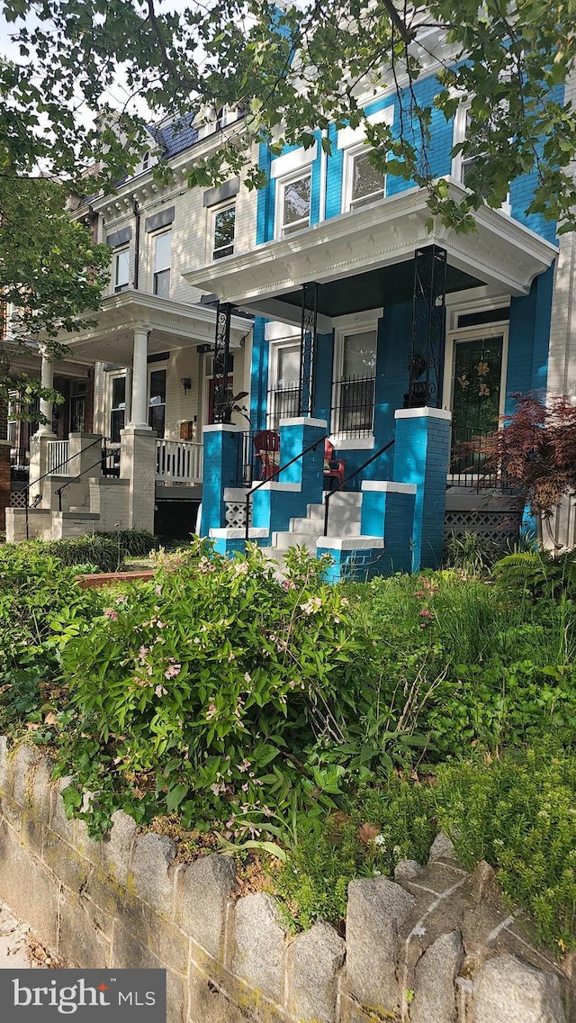3563 Holmead Pl NW, Washington, DC 20010 - exterior space