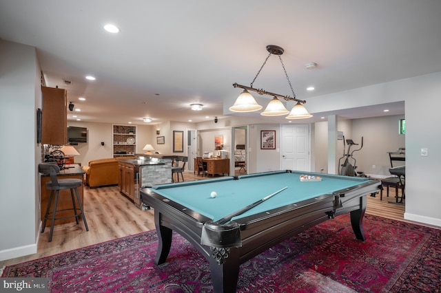 playroom featuring recessed lighting, baseboards, light wood-style flooring, and pool table