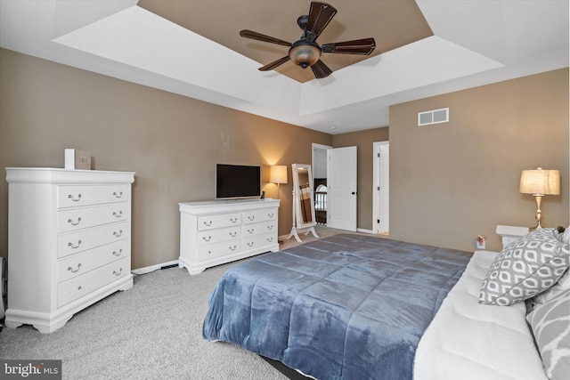 25 Mica St, Townsend, DE 19734 - bedroom featuring carpet, a ceiling fan, visible vents, a raised ceiling, and baseboards