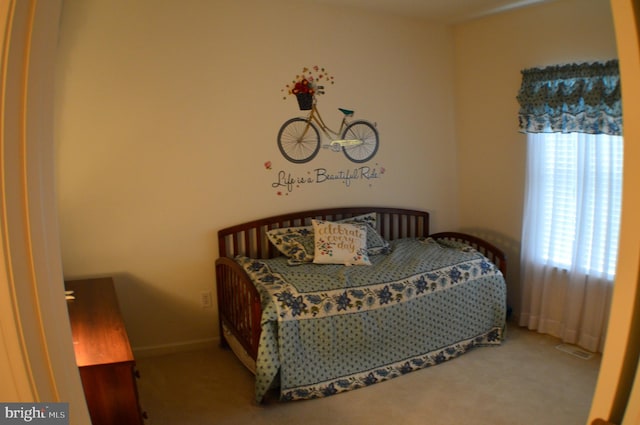 bedroom with carpet flooring