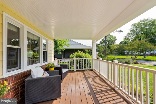 8620 Conover Pl, Alexandria, VA 22308 - view of wooden porch