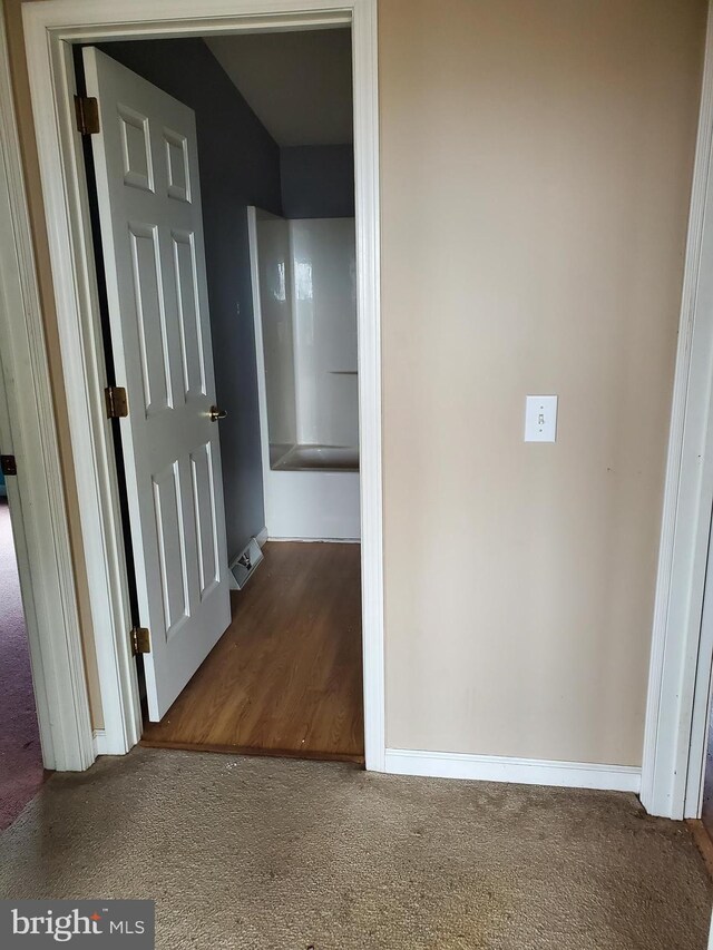 6335 Oxford Rd, Gardners, PA 17324 - hallway with visible vents, baseboards, and carpet