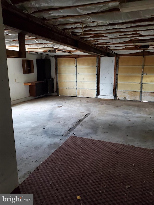 6335 Oxford Rd, Gardners, PA 17324 - view of garage