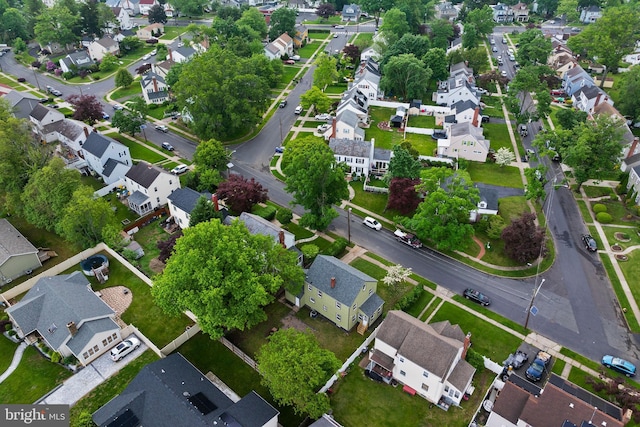 115 Glendale Dr, Ewing, NJ 08618 - aerial overview of property's location with nearby suburban area