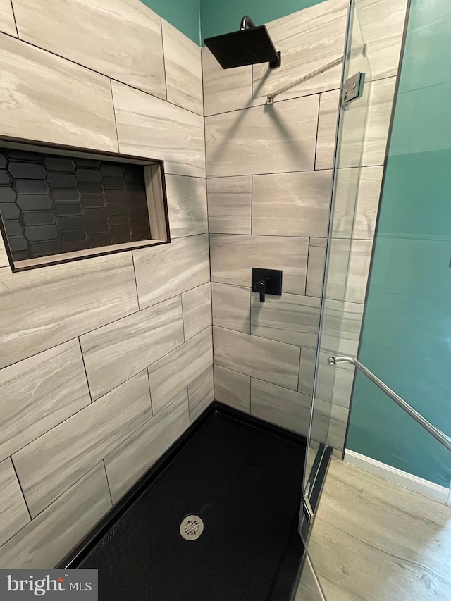 506 Victorianna Dr, Capitol Heights, MD 20743 - full bath with wood finished floors and a stall shower