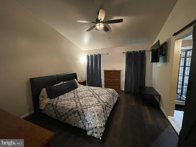 506 Victorianna Dr, Capitol Heights, MD 20743 - bedroom featuring a ceiling fan, dark wood-style floors, baseboards, and vaulted ceiling
