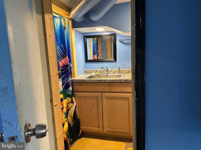 502 N W Ave, Vineland, NJ 08360 - bathroom with vanity