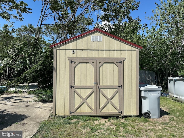 502 N W Ave, Vineland, NJ 08360 - view of shed with fence