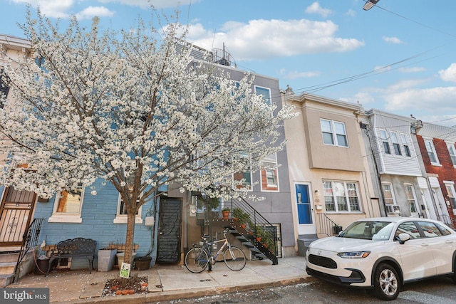 412 Sigel St, Philadelphia, PA 19148 - view of townhome / multi-family property