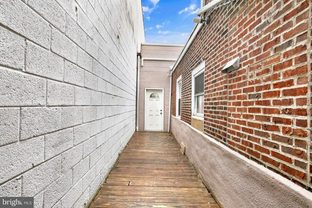 1240 Leopard St, Philadelphia, PA 19125 - view of property entrance